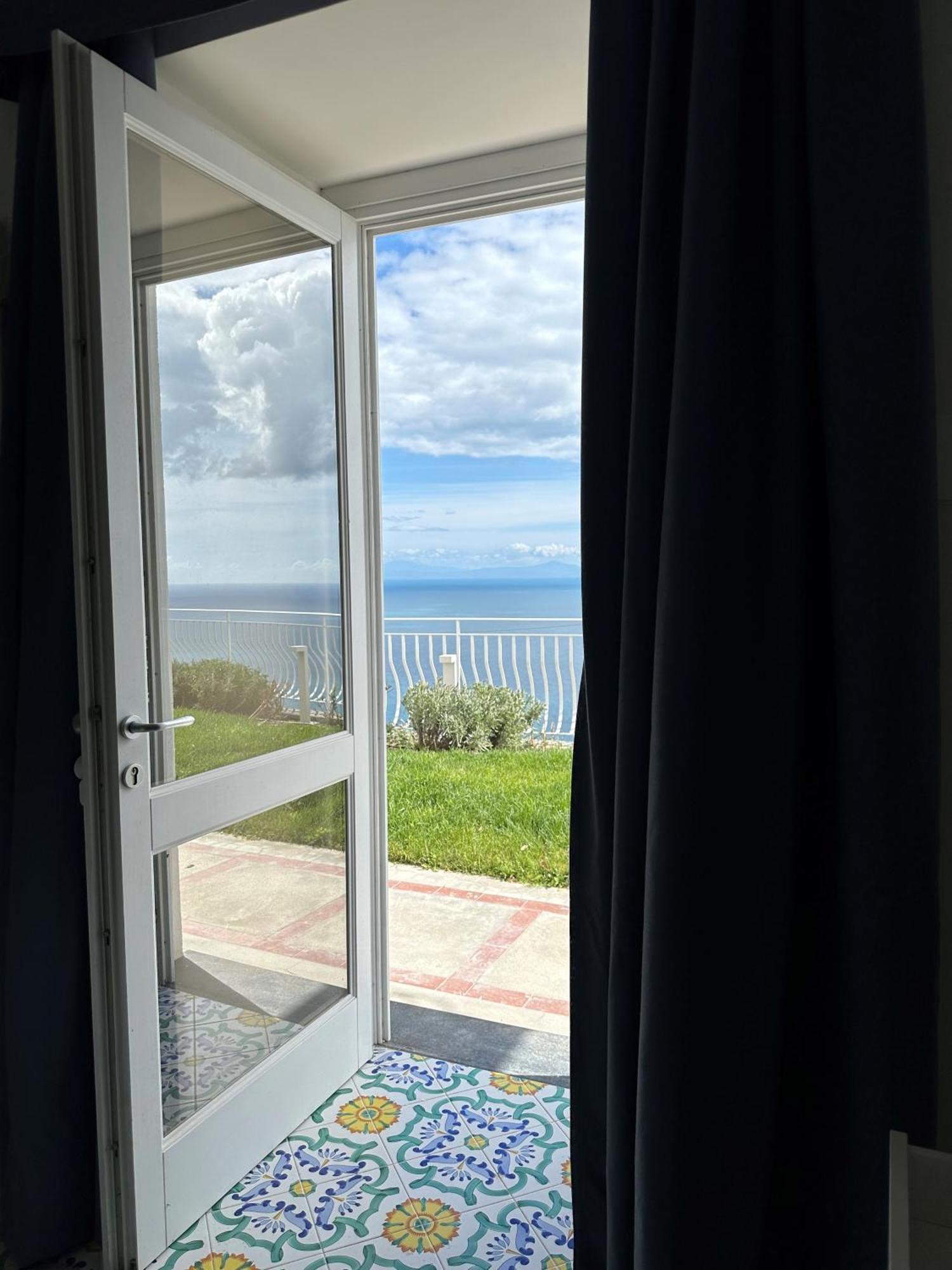 Le More Di Praiano Exterior photo
